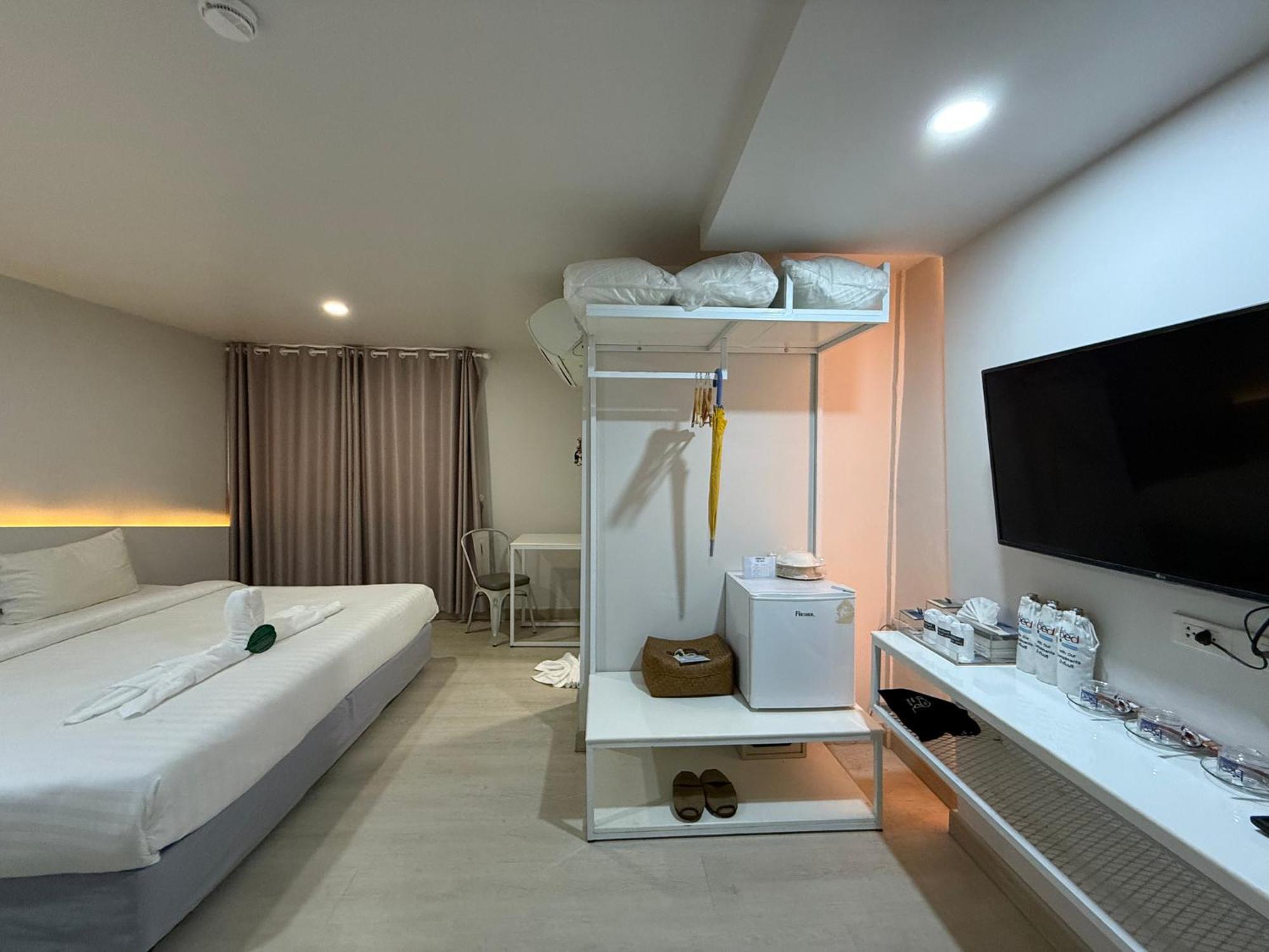 Bed By Boat Hotel y Apartamento Nonthaburi Exterior foto