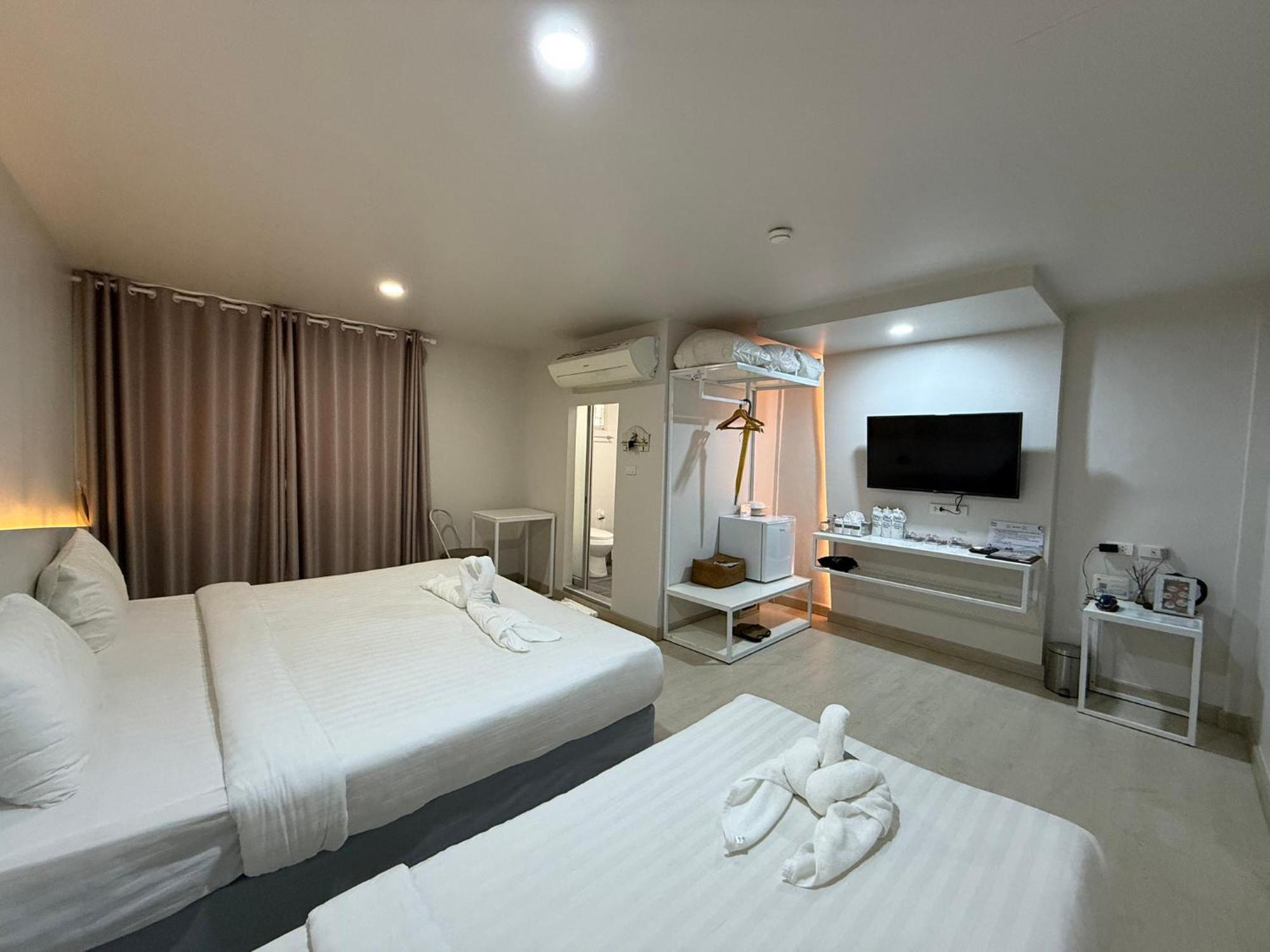 Bed By Boat Hotel y Apartamento Nonthaburi Exterior foto