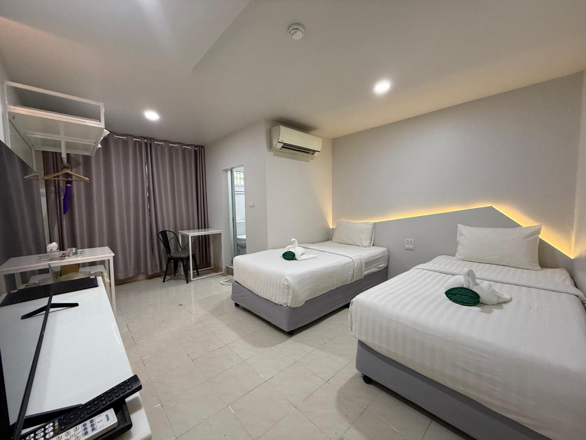 Bed By Boat Hotel y Apartamento Nonthaburi Exterior foto